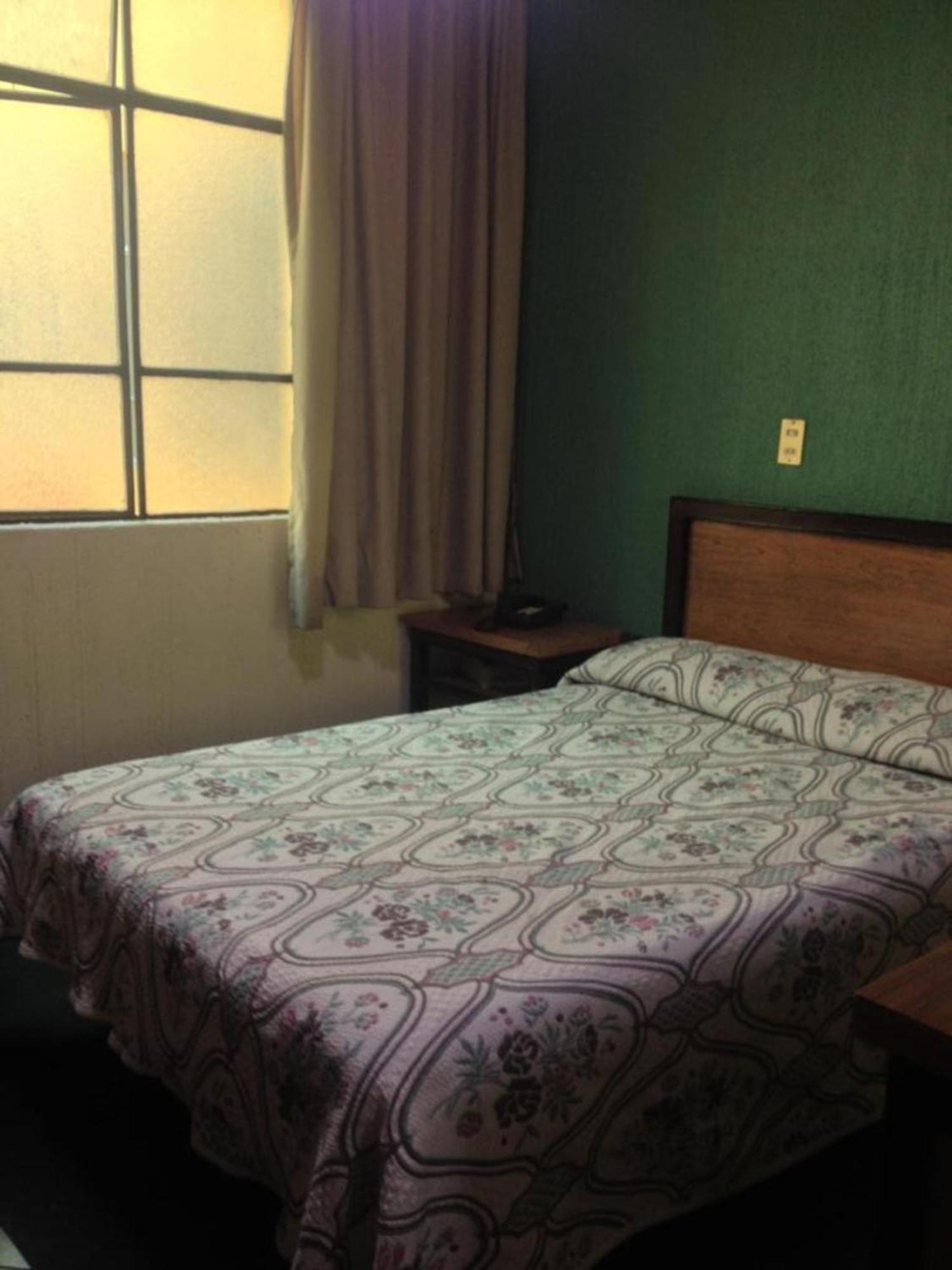 Oyo Nueva Galicia Hotel Guadalajara