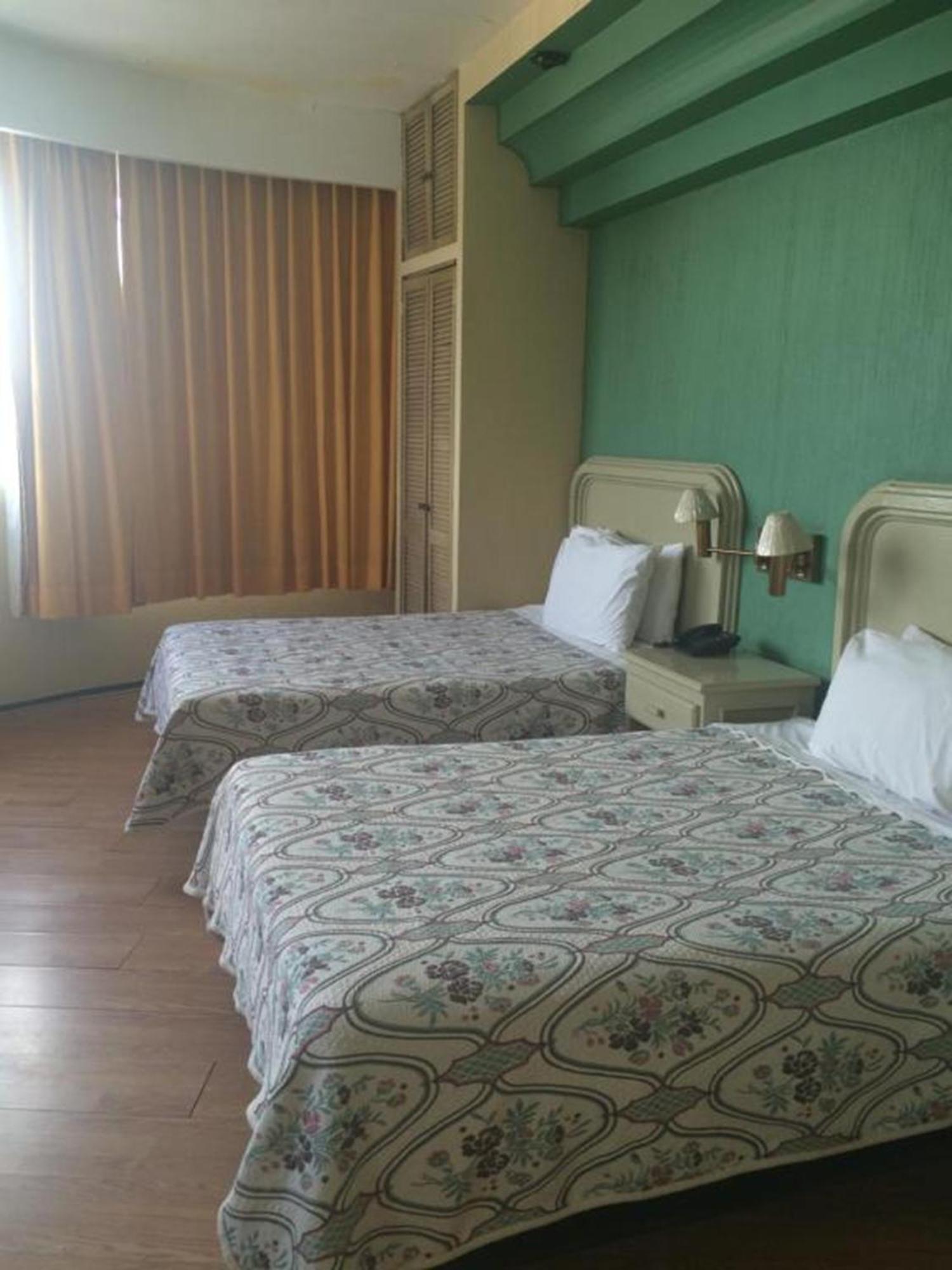 Oyo Nueva Galicia Hotel