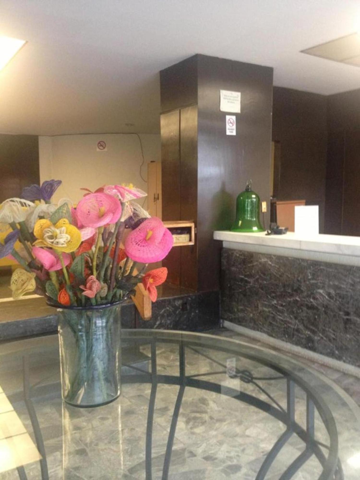 Oyo Nueva Galicia Hotel 3*